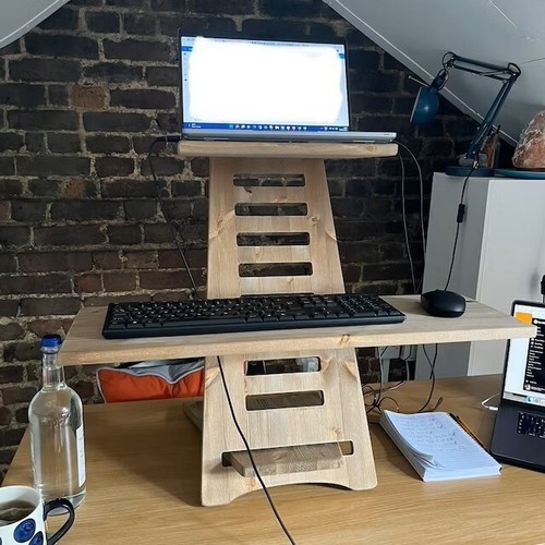 Zen desk standing - zen,